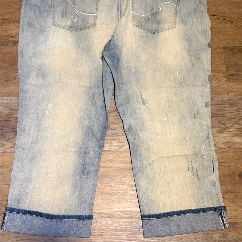 BRAND NEW LANE BRYANT Crop jeans with CUFFS